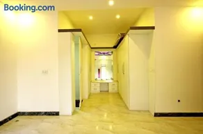Sunbeam villa - Image 1