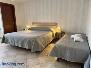 Villa Magnolia Guest House - Image 1