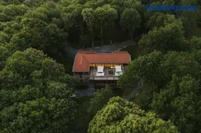 Maison adaptée aux familles avec terrasse, barbecue et jardin | Vue jardin | Parfaite pour le travail à distance | Avec animaux admis - Image 3