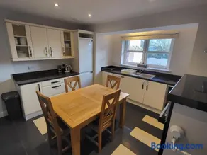 Anchor Gardens Villa - Image 2