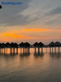 Golden Palm Tree Resort Sepang Avani - Image 3