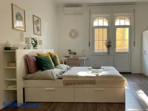 Studio27 - Apartment with balcony at the Buda castle - Image 2