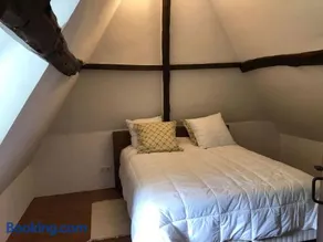 La Gloriette gîte situé Dans La propriété Dun magnifique manoir - Image 4