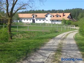 Sakowcówka - Agroturystyka , stajnia - Image 2