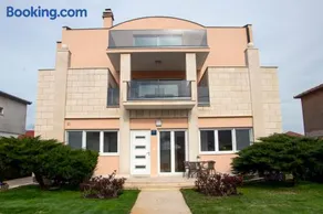 Apartments Mobine - Image 1