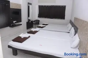 Hotel Mangalam - Image 5