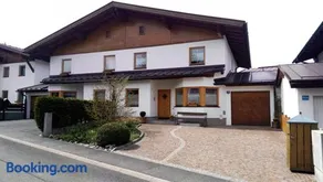 Haus Aschenwald - Image 1