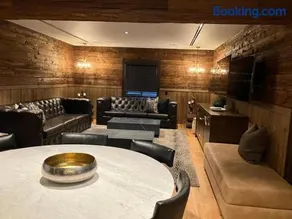 Exclusive Villa with Expansive Space & Private Bar - Image 2