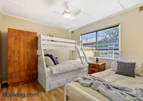 Metung Akora 2Bdrm Apartment 1 - Pets & Boats welcome! Close to Town, Free Wifi & Netflix - Image 4