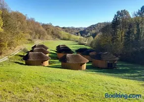 Bionic healing village - Image 3