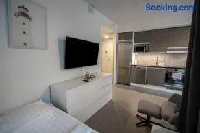 Brand new studio apartment near the harbour - Image 3
