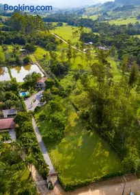 Seu Refúgio Rural Piscina Privativa e Natureza - Image 4