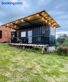 Container glamping de lujo rodeado de naturaleza a 10 min del centro - Image 3