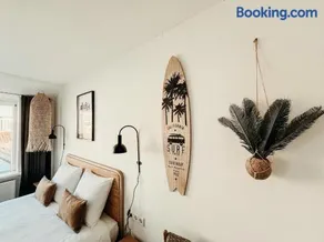 Multi-bedroom stay 9 Rooms near Beach - Image 2