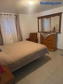 Domérat maison rez de chaussée - Image 1