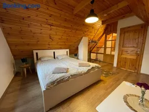 Alma Apartmanház - Image 2