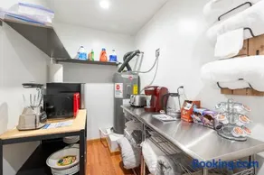The Marysville Granny House - Image 2