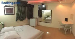 Motel Monza (Adults Only) - Image 2