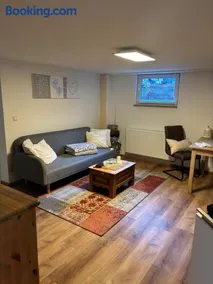 Small 45 M² Apartment - Image 3