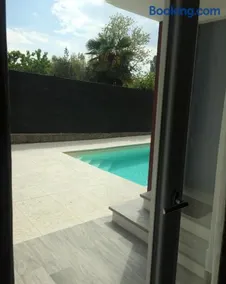 DEPENDANCE LAZISE PISCINA PRIVATA AD USO ESCLUSIVo - Image 3