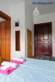 Cozy river view apartment - Image 4