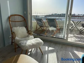 REF 048 - Appartement entièrement rénové pour six personnes vue mer et port Crouesty ARZON - Image 2
