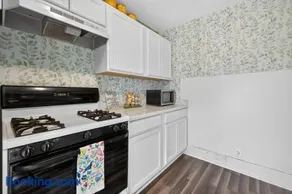 Cozy 1bd apartment in the heart of Liverpool NY - Image 3