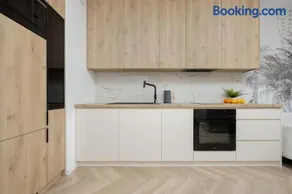 Elegant Mokotów Studio with Balcony and Parking by Noclegi Renters - Image 5