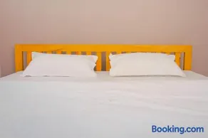 Uttar Vrindavan Homestay - Image 2