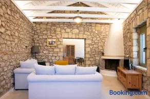 Achyronas 1840 Stone House - Image 1