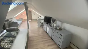 Borostyán Apartmanház - Image 2