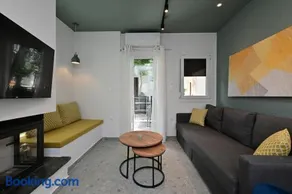 Aslia - Stylish Stay by the sea in Polychrono - Image 1