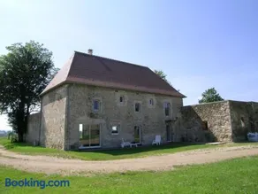 Gîte spacieux dans ancien relais de chasse, jardin privé - FR-1-489-4 - Image 1