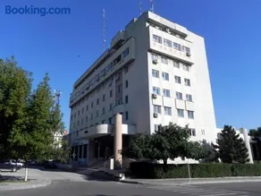 Hotel Calarasi - Image 1