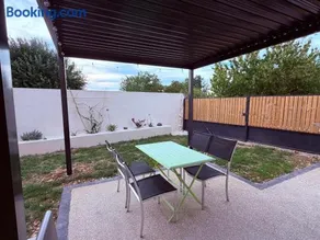 Marguerite de Marette - Gite de charme avec Sauna, Balnéo et Jardin - Image 2
