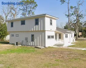 The Oak Retreat - Image 3