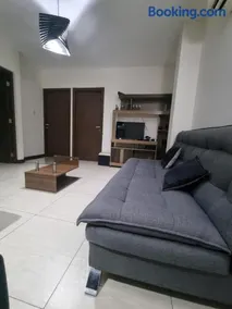 Ubicación Perfecta en Urbari Apartamento Ideal para Estancias Cortas - Image 4