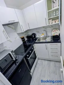 Modern Spacious Flat Near Aylesbury Station -Brand new - Image 3