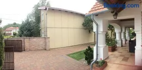 Négy Évszak Apartmanház - Image 2