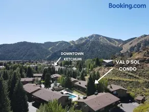 Walk Everywhere at the Relaxing Val D Sol Condo - Image 2