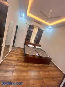 Ishan Guest House - Image 4