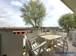 DB Residence con Piscina - Carraro Immobiliare - Family Apartments - Image 2