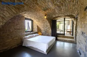 Vineyard Retreat – Private SpaSilence in Langhe - Image 1