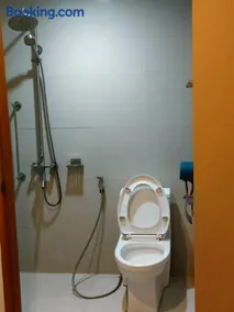 Nice Hotel Aurora Cubao - Image 3