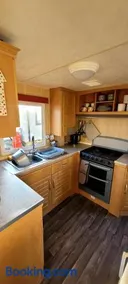 4 Berth Static Caravan Golden Palm Resort with Decking - Image 3