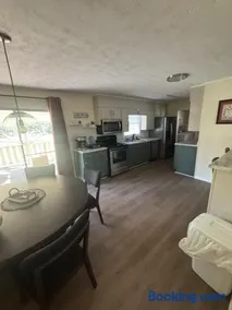 Gloria's House - Image 5