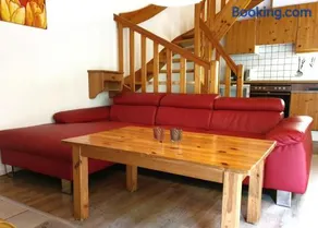 Familienfreundliches gemütliches Ferienhaus mit Grill und Terrasse - Image 4