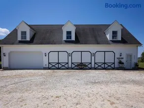 Bunker Hill Farm - Image 2