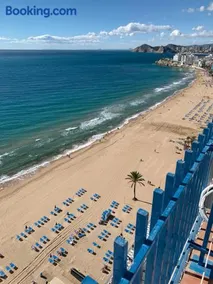 Benidorm 1ª línea playa Levante, garage, wifi, climatización - Image 5