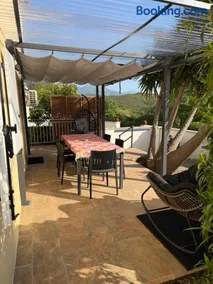 Appartement deux chambres spacieux avec jardin et entièrement privatif dans lotissement très calme - Image 2